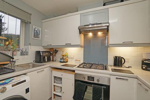 2 bedroom end of terrace house for sale - Tintagel Way, Portsmouth PO6