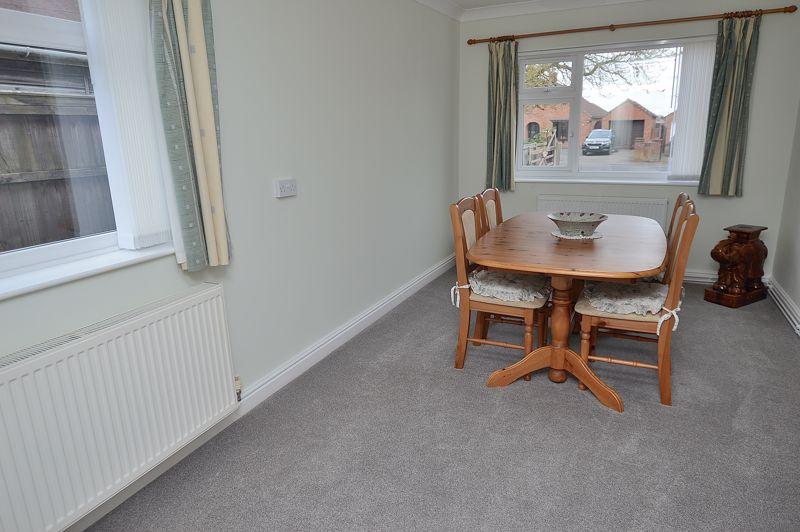Bedroom 3/Dining...