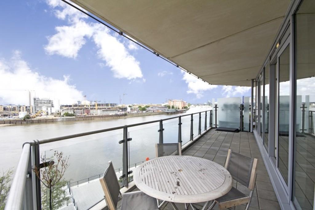 Baltimore House, Battersea Reach, Juniper Drive, S
