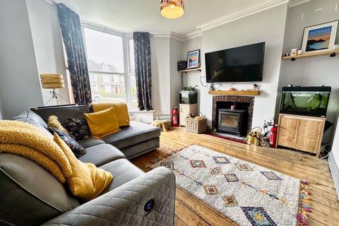 4 bedroom end of terrace house for sale, Gnoll Park Road, Neath, SA11 3DH