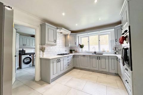 79 The Meadows, Cimla, Neath, SA11 3XF