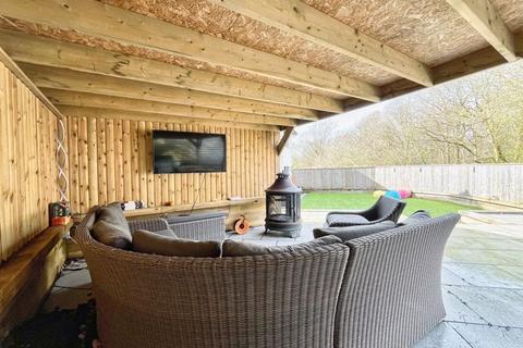 79 The Meadows, Cimla, Neath, SA11 3XF