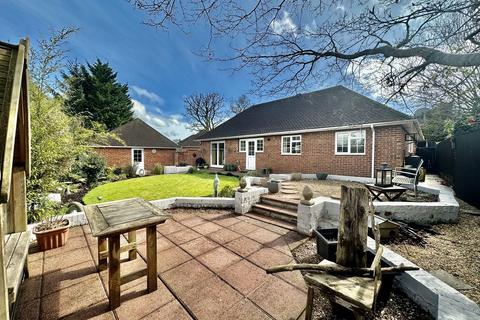 4 bedroom detached bungalow for sale, Mountfield, Hythe, Southampton