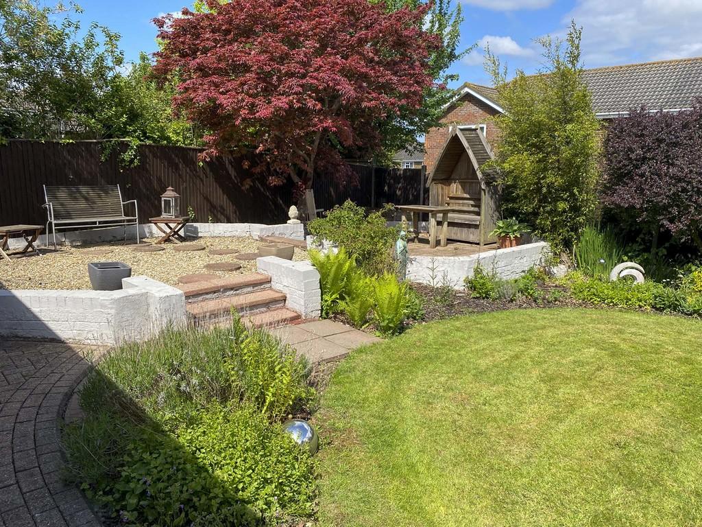 TNo14 Garden-02 (002)