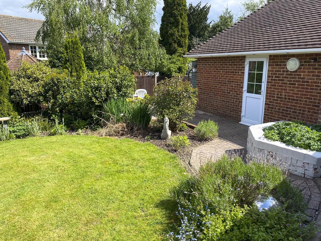 TNo14 Garden-03 (002)