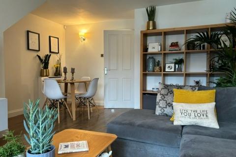 15 Gunner Grove, Sutton Coldfield, B75 7HE