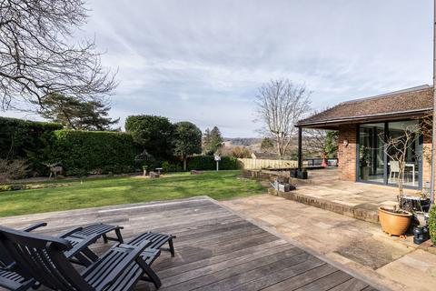 21 Pointers Hill, Westcott, Dorking, RH4 3PF