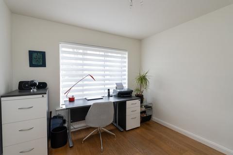 21 Pointers Hill, Westcott, Dorking, RH4 3PF
