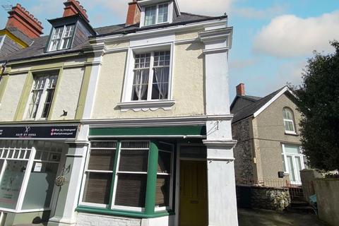 2 bedroom terraced house for sale, Station Road, Llanfairfechan