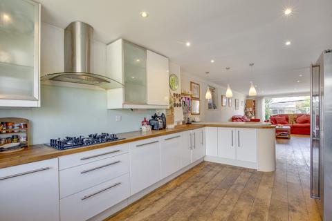 4 bedroom detached house for sale - Spinners Walk, Marlow