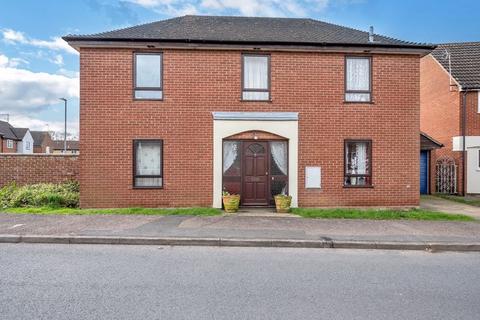 4 bedroom detached house for sale, Raedwald Drive, Bury St. Edmunds