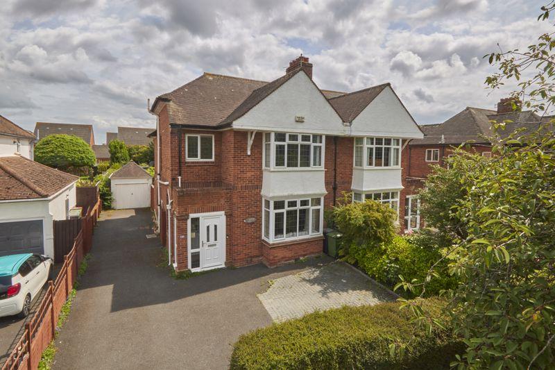 Hill Barton Road, Exeter 3 bed semidetached house for sale £515,000
