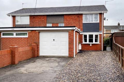3 bedroom semi-detached house for sale - Totton