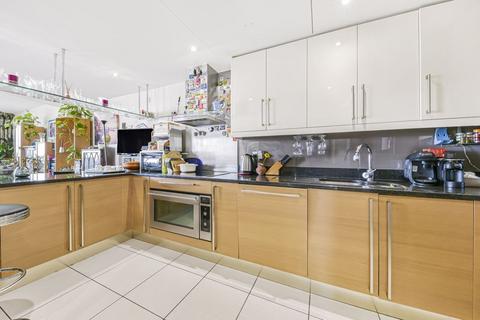 3 bedroom apartment for sale - Battersea Reach, Juniper Drive - SW18