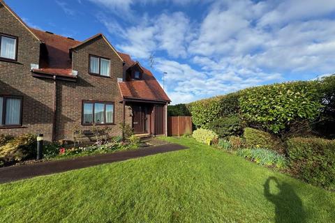 2 bedroom end of terrace house for sale, ALVESTON, NR BRISTOL