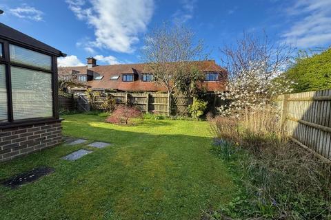 2 bedroom end of terrace house for sale, ALVESTON, NR BRISTOL