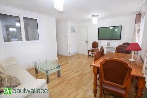 2 bedroom apartment for sale - Turners Hill, Cheshunt