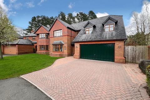 4 bedroom detached house for sale, Chestnut Walk, St. Edwards Park, ST13 7BJ