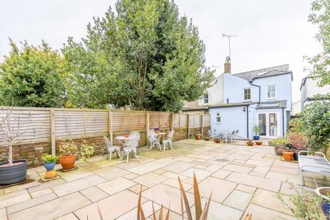 3 bedroom semi-detached house for sale, Bognor Road, Chichester