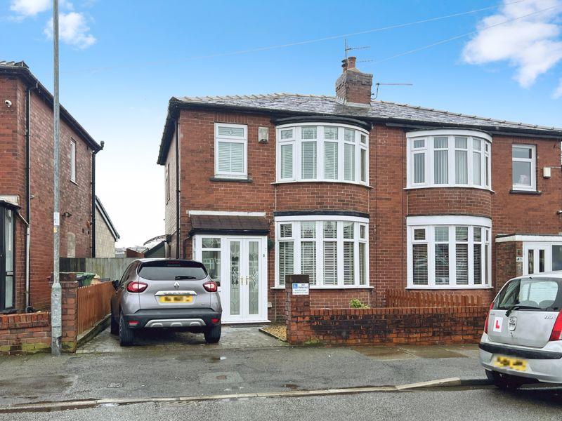 Edge Hill Road, Middle Hulton 3 bed semidetached house for sale £215,000