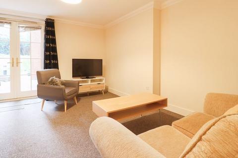 2 bedroom apartment to rent - 46 New Dover Road, Canterbury CT1