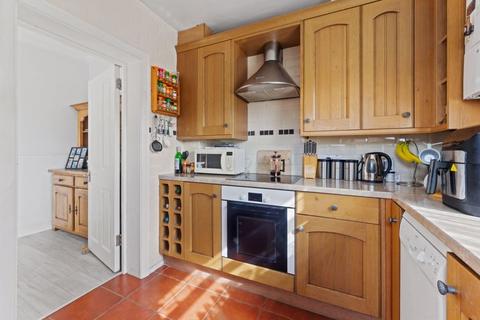 27 The Crescent, Sutton, SM1 4HU