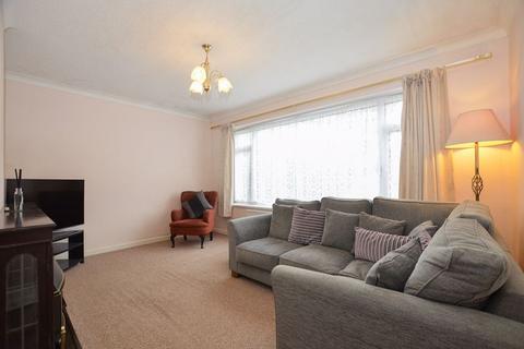 32 Chestnut Drive, Brixham, TQ5 0DD