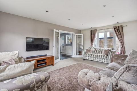 4 bedroom end of terrace house for sale - Oaken Grove, Prestwood HP16