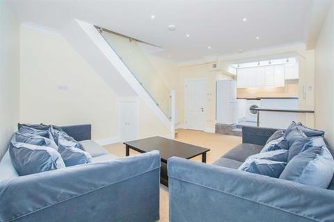 2 bedroom apartment to rent - Margravine Gardens, Barons Court, London