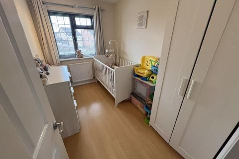 11 Napton Close, Hayes, UB4 9RN