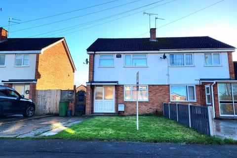 3 bedroom semi-detached house for sale - Gwernant Road, Cheltenham GL51