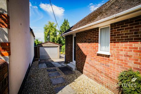 3 bedroom detached house for sale, The Hyde, Witshire SN5