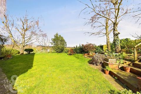 4 bedroom detached house for sale, Beccles Road, Bungay