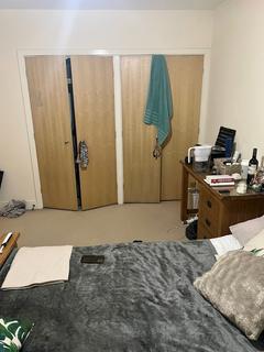 1 bedroom in a house share to rent, Longworth Avenue, CB4