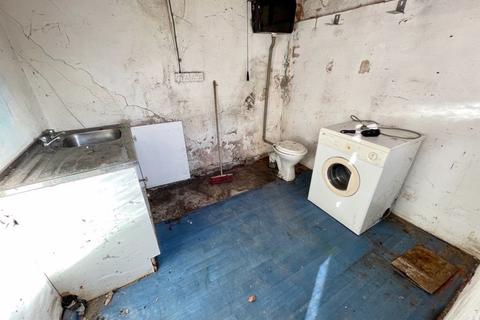 26 Benjamin Road, Wrexham, LL13 8EE