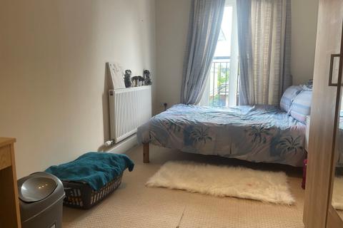 1 bedroom in a house share to rent, Longworth Avenue, CB4