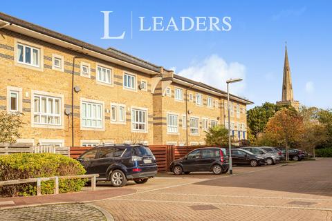 1 bedroom in a house share to rent, Longworth Avenue, CB4