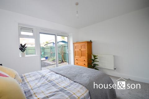 2 bedroom ground floor flat for sale, Calvin Road, Bournemouth