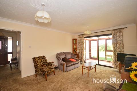 3 bedroom detached bungalow for sale - Namu Road, Bournemouth