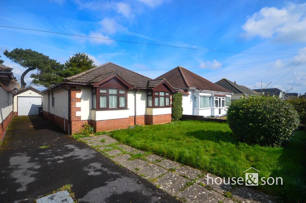 Namu Road, Bournemouth 3 bed detached bungalow for sale £475,000