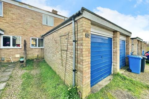 2 bedroom terraced house to rent - Brockwell Court, Norwich, NR3