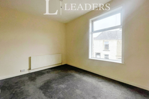 2 bedroom terraced house to rent, Garnett Street, Darwen, Lancashire, BB3