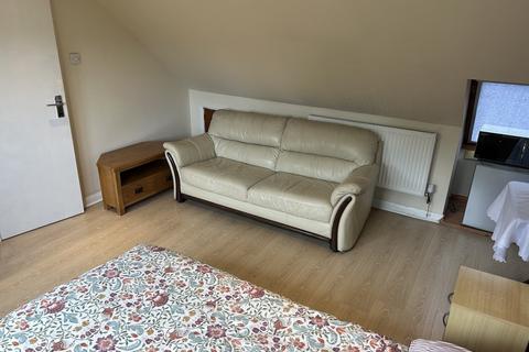 undefined, South Lodge Drive, London N14