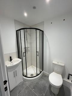 1 bedroom in a house share to rent, ENSUITE ROOM, Queens Road PO2