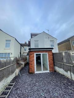 1 bedroom in a house share to rent, ENSUITE ROOM, Queens Road PO2