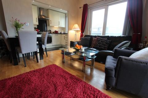 2 bedroom flat for sale, Sydney Road, Enfield EN2