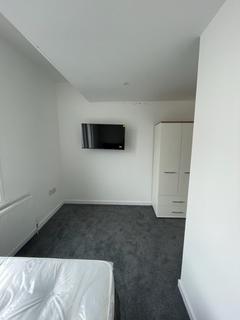 1 bedroom in a house share to rent, ENSUITE ROOM, Queens Road PO2
