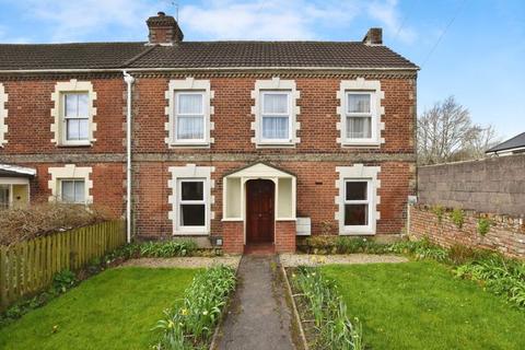 3 bedroom end of terrace house for sale, Longland, Salisbury                                                                                 *VIDEO TOUR*
