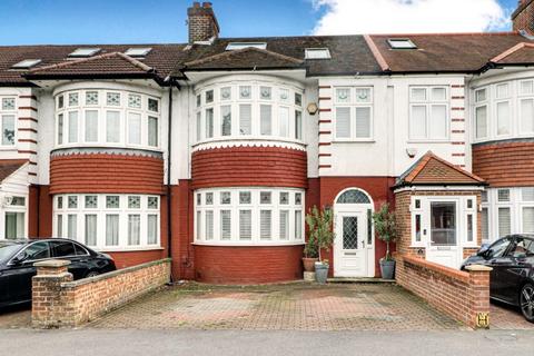 4 bedroom terraced house for sale, Firs Park Avenue, London N21