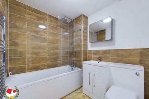 70 Boughton Way, Gloucester, GL4 4PG